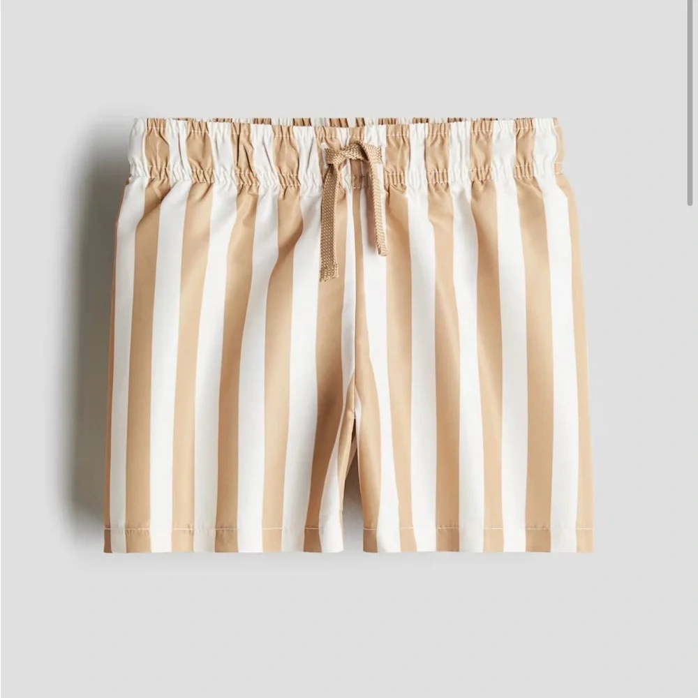 H&M Boys Striped Tan and White Shorts